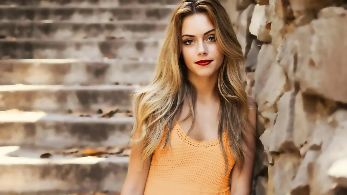 4 Zodiac Signs That Never Let Go of Their True Love