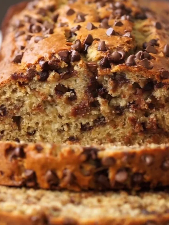 Easy Chocolate Chip Banana Bread