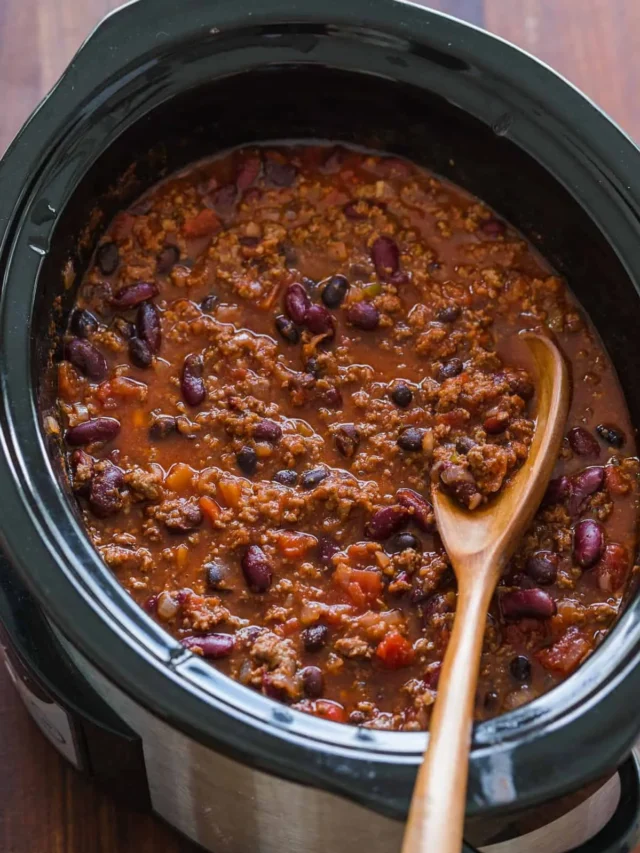 Classic Slow Cooker Chili Recipe