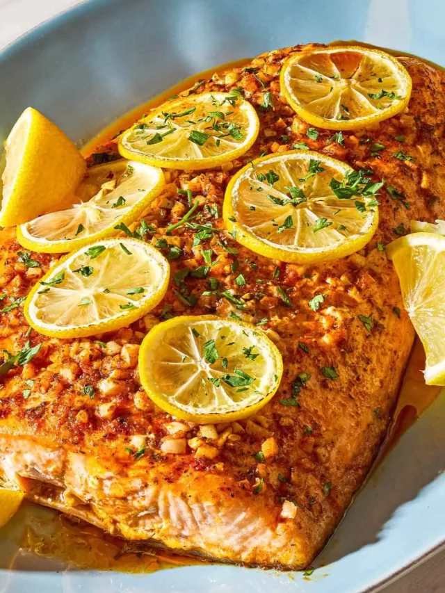 Baked Lemon Garlic Salmon