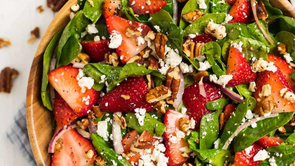 Spinach, Strawberry, and Feta Salad